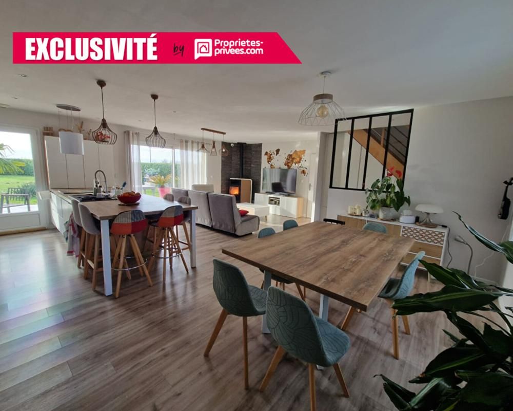 VION Maison Vion 7 pièce(s) 168 m2 1