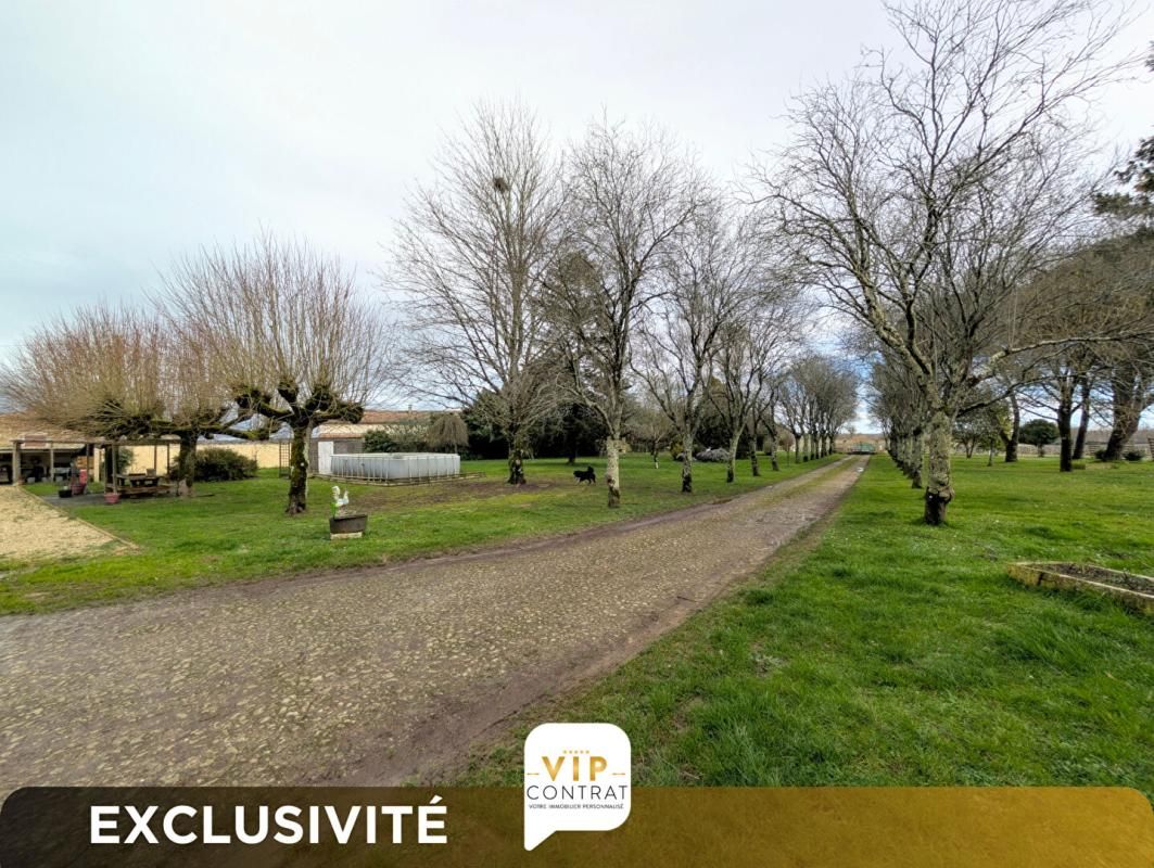 MOSNAC GARANTIE PROTEC+ 12 MOIS INCLUS - Maison 8 pièces 3