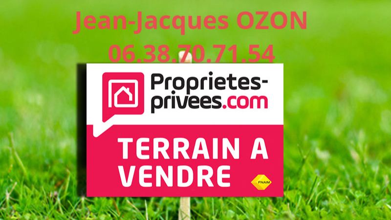 ARVERT Terrain Arvert 762 m2 1
