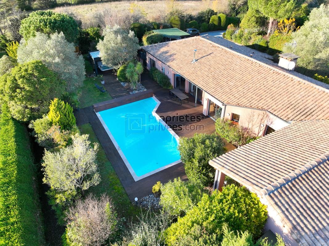 VIGOULET-AUZIL Maison d'architecte avec piscine, jacuzzi & terrain de pétanque 4