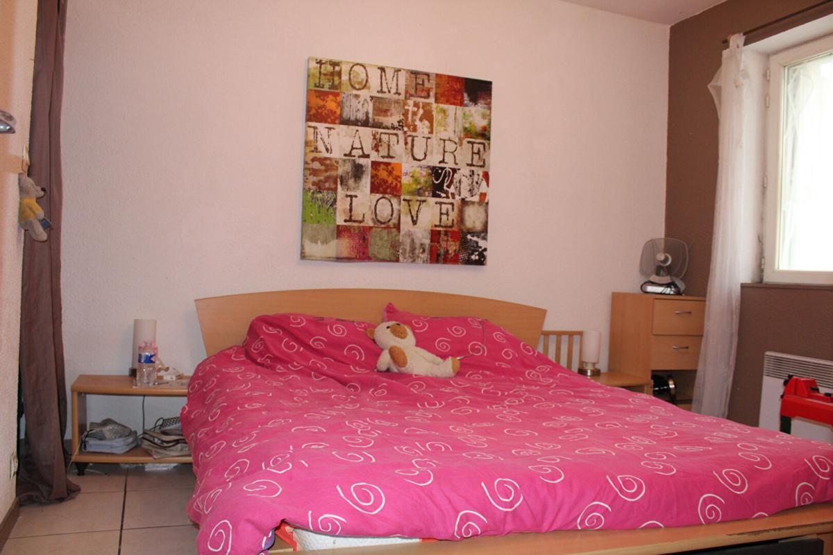 LEZIGNAN-CORBIERES Appartement Lezignan Corbieres 3 pièce(s) 74.57 m2 4