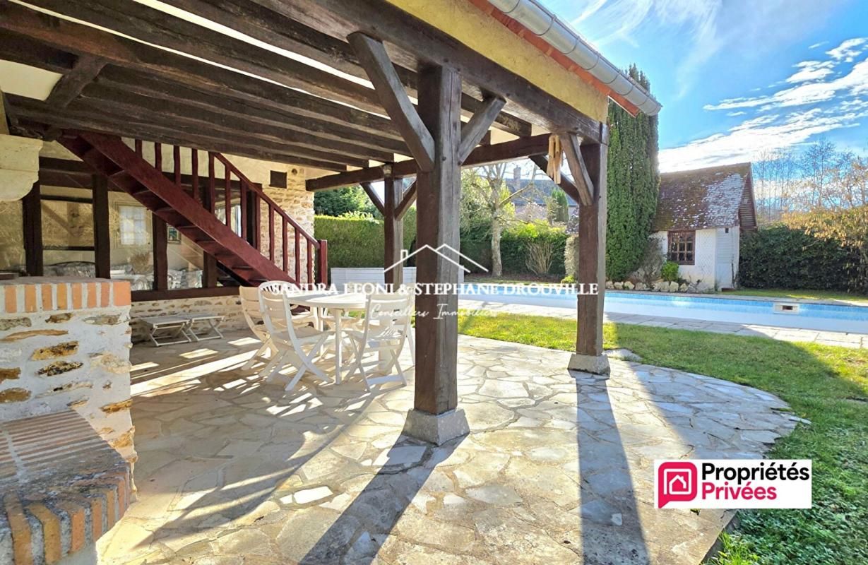 AUNEAU AUNEAU - ABLIS - MAGNIFIQUE LONGERE de 195 m² - 7 PIECES - AVEC PISCINE 3