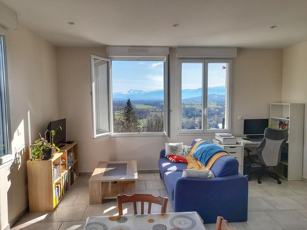 BALIROS Appartement T3 avec vue Pyrénées 2