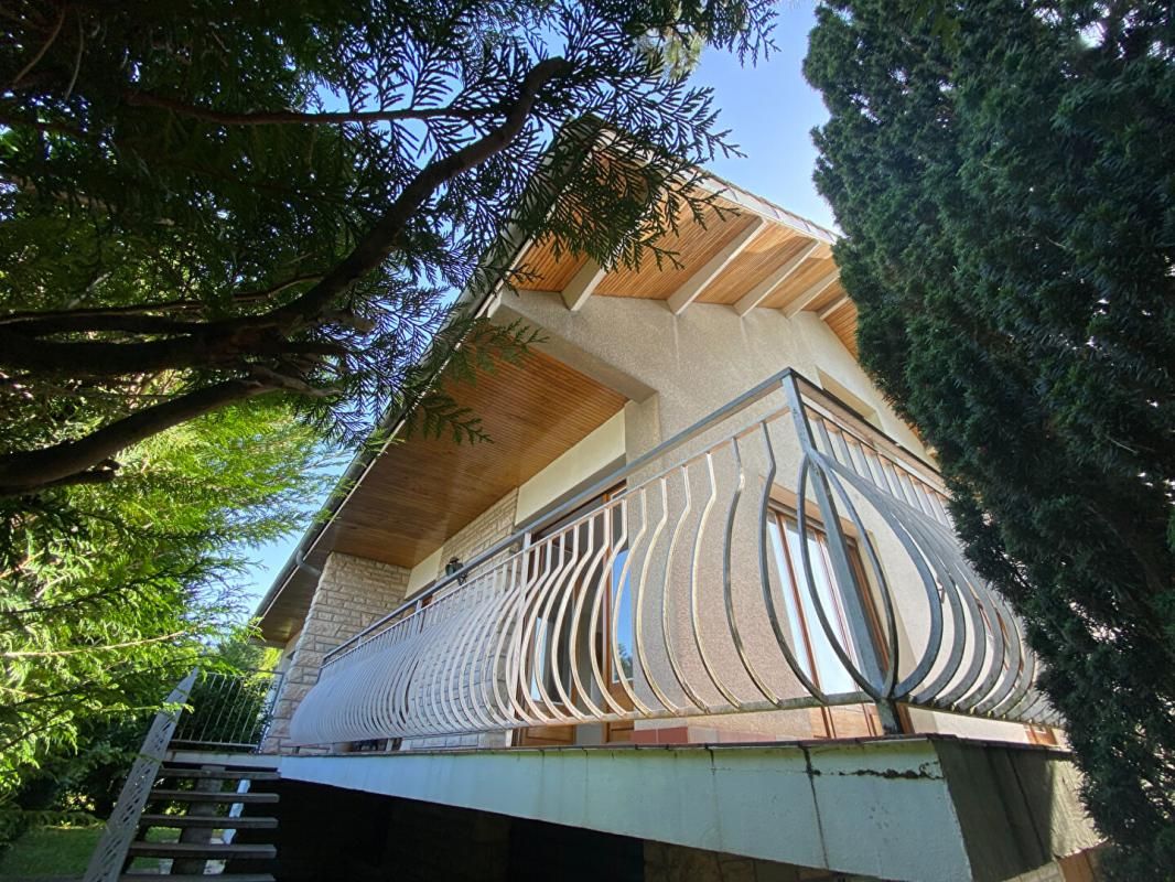 CHEVIGNY-SAINT-SAUVEUR CHEVIGNY SAINT SAUVEUR -Maison  153 m2 2