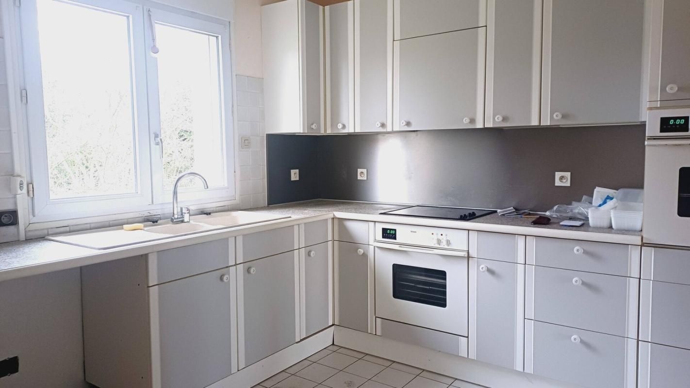 NOYON APPARTEMENT T3 2