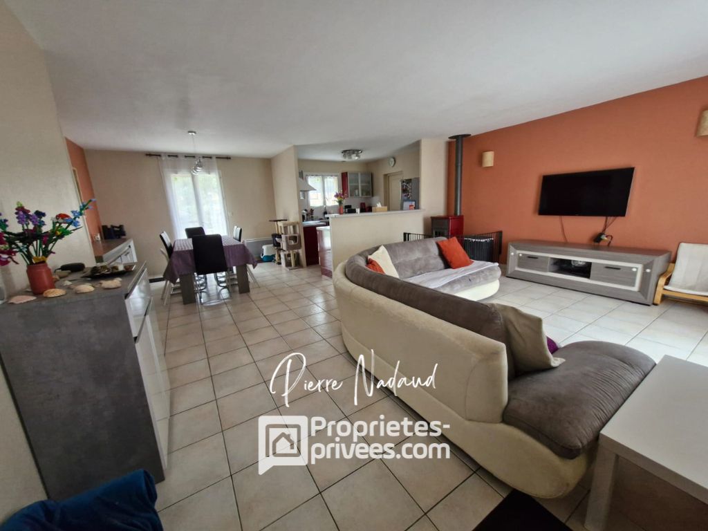 SAINT-DENIS-DE-PILE Maison Saint Denis De Pile 5 pièces 3 chambres 3