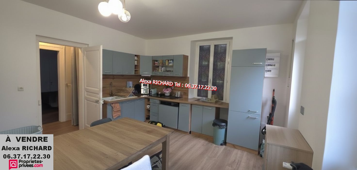 GROSSOEUVRE Maison a vendre GROSSOEUVRE  de plain pied  5 pièces 3