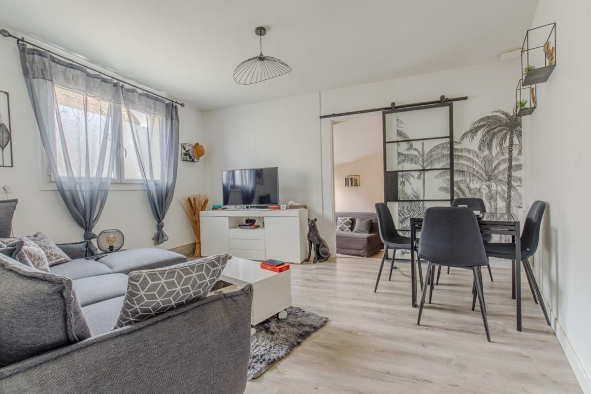 EXCLUSIVITE Propriétés-Privées - Maison à vendre Oinville-sur-Montcient