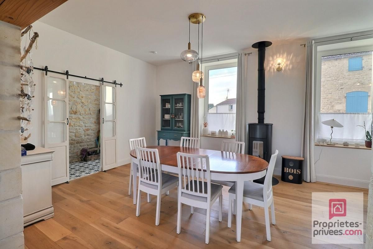 SAINT-AGNANT Maison bourgeoise début XXème siècle - petite maison - dépendances - garage 3