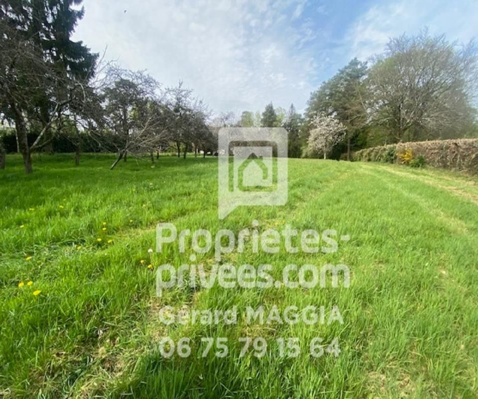 MOLAC Terrain  2530 m2 constructible