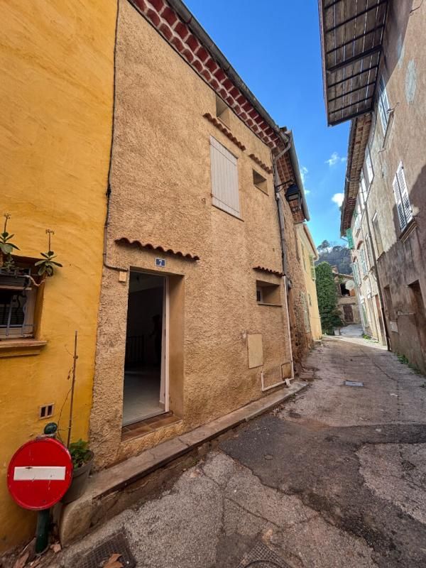 LES MAYONS Maison  de Village 4 pièce(s) 2