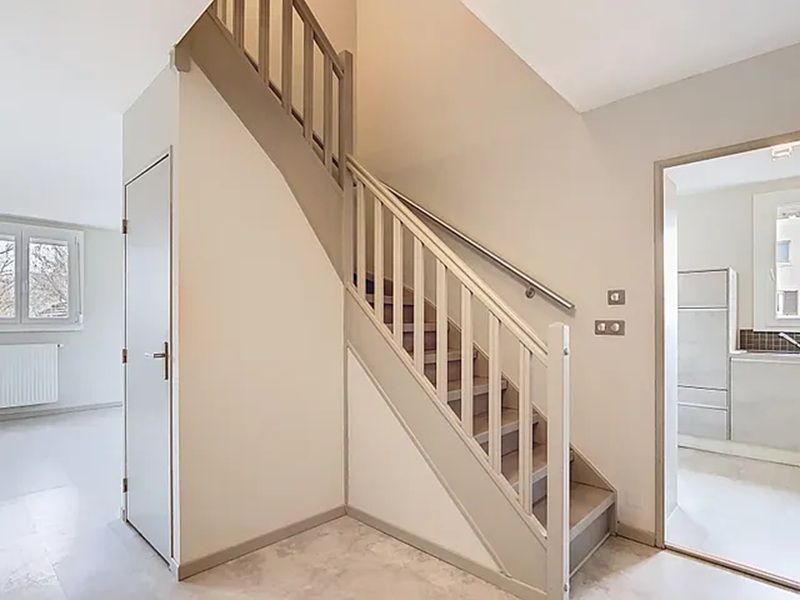 JARVILLE-LA-MALGRANGE Appartement 7 pièce(s) 145.40 m2 4