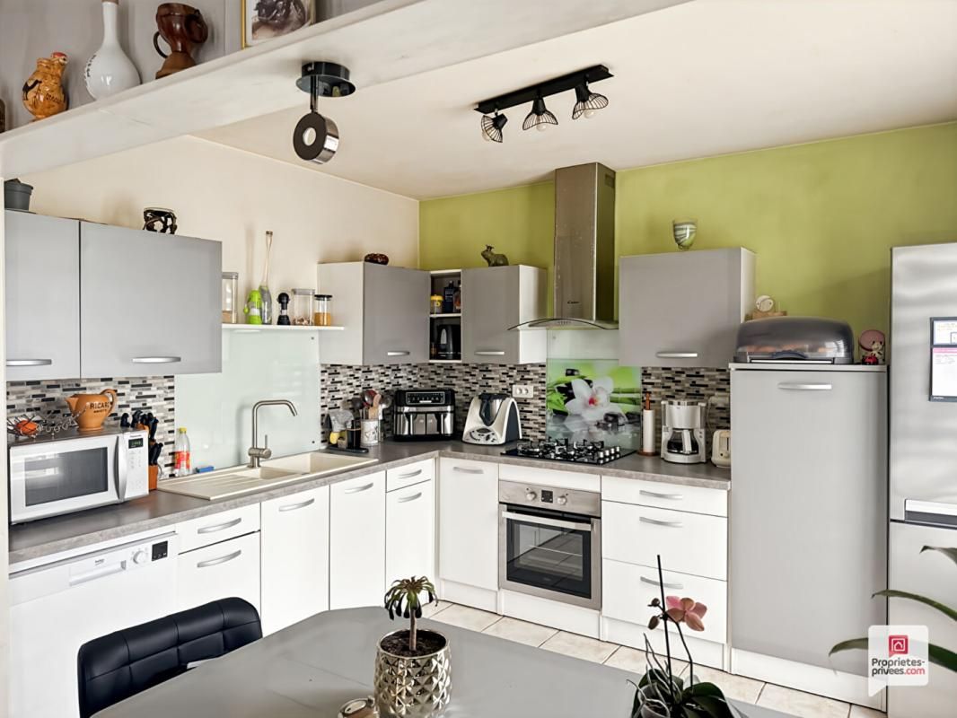 PARCE-SUR-SARTHE Maison Parce Sur Sarthe 4 pièce(s) 72.96 m2 1