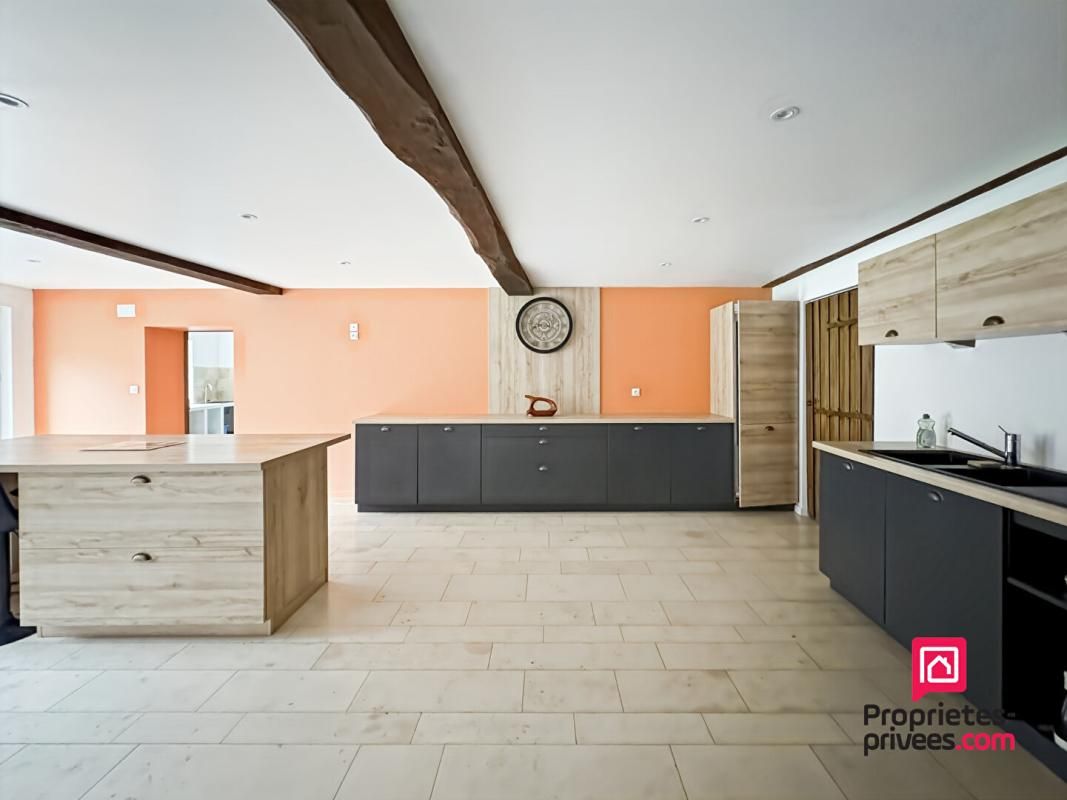 PRECY-SOUS-THIL Moulin en pierres rénové 6 pièces 2ha de terrain 4