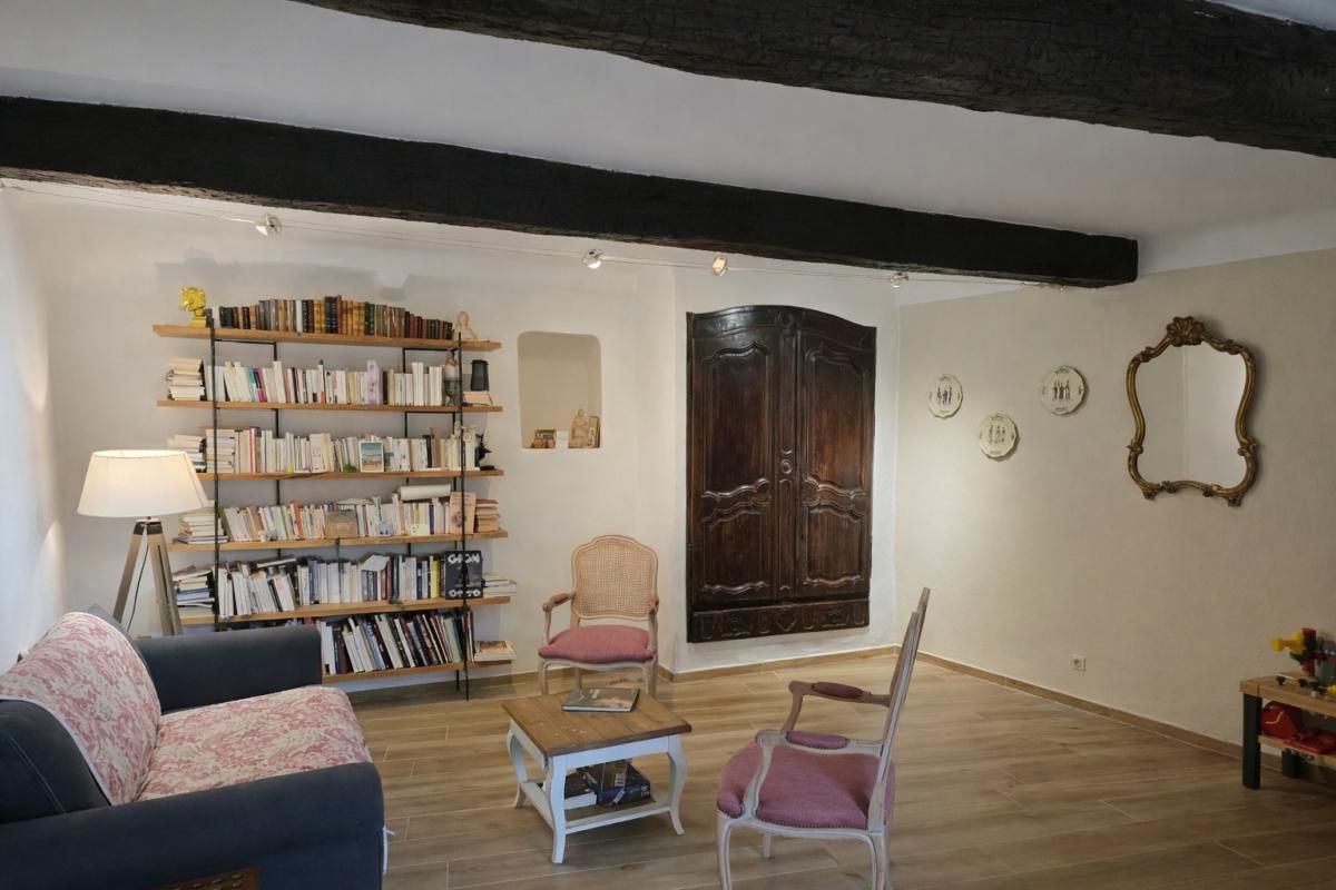 Maison de village avec jardin et studio indépendant