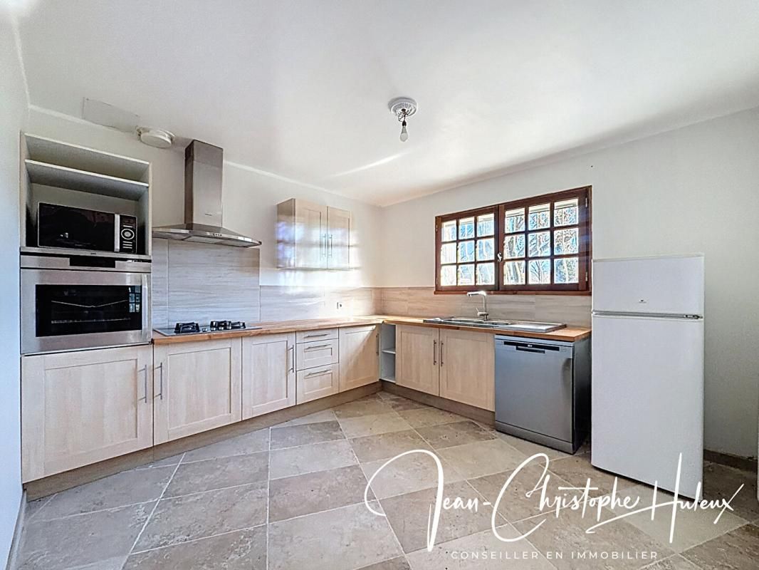 MONTPEZAT 30730 MONTPEZAT - Maison 145 m2 avec Piscine , oliveraie et garage 3