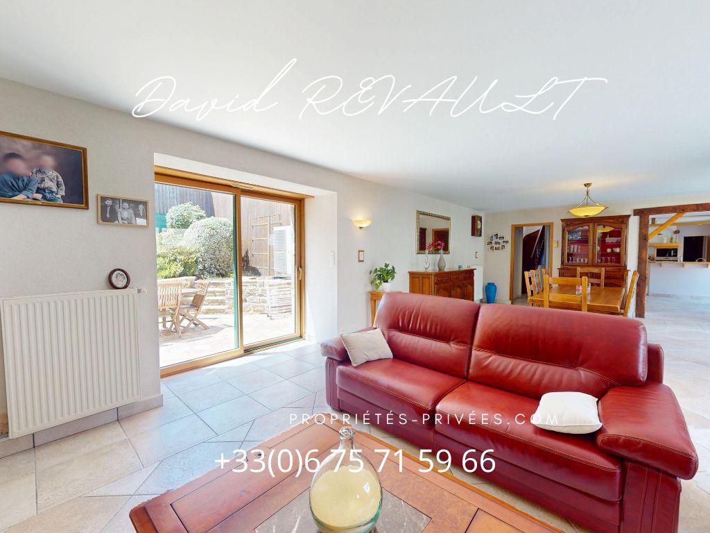 ELVEN Maison Elven 8 pièce(s) 210 m2- Authentique longère en pierre avec terrain de 3 000 m² (en cours de bornage) ! 1