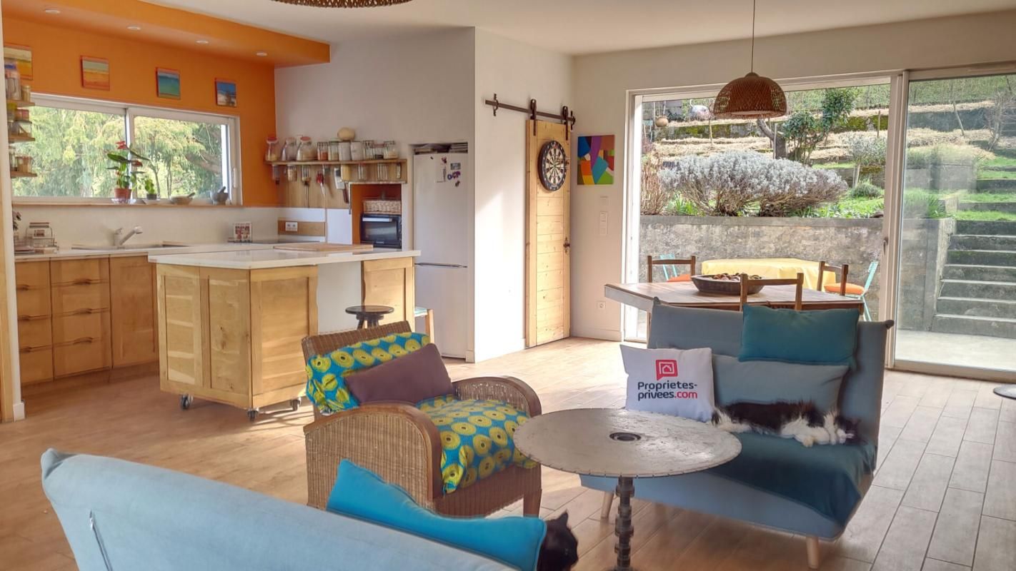 SAINT-FERREOL-DE-COMMINGES 81540 Lac St Férréol- Maison 4 pièces + dépendances+ Garage double. Parkings 3