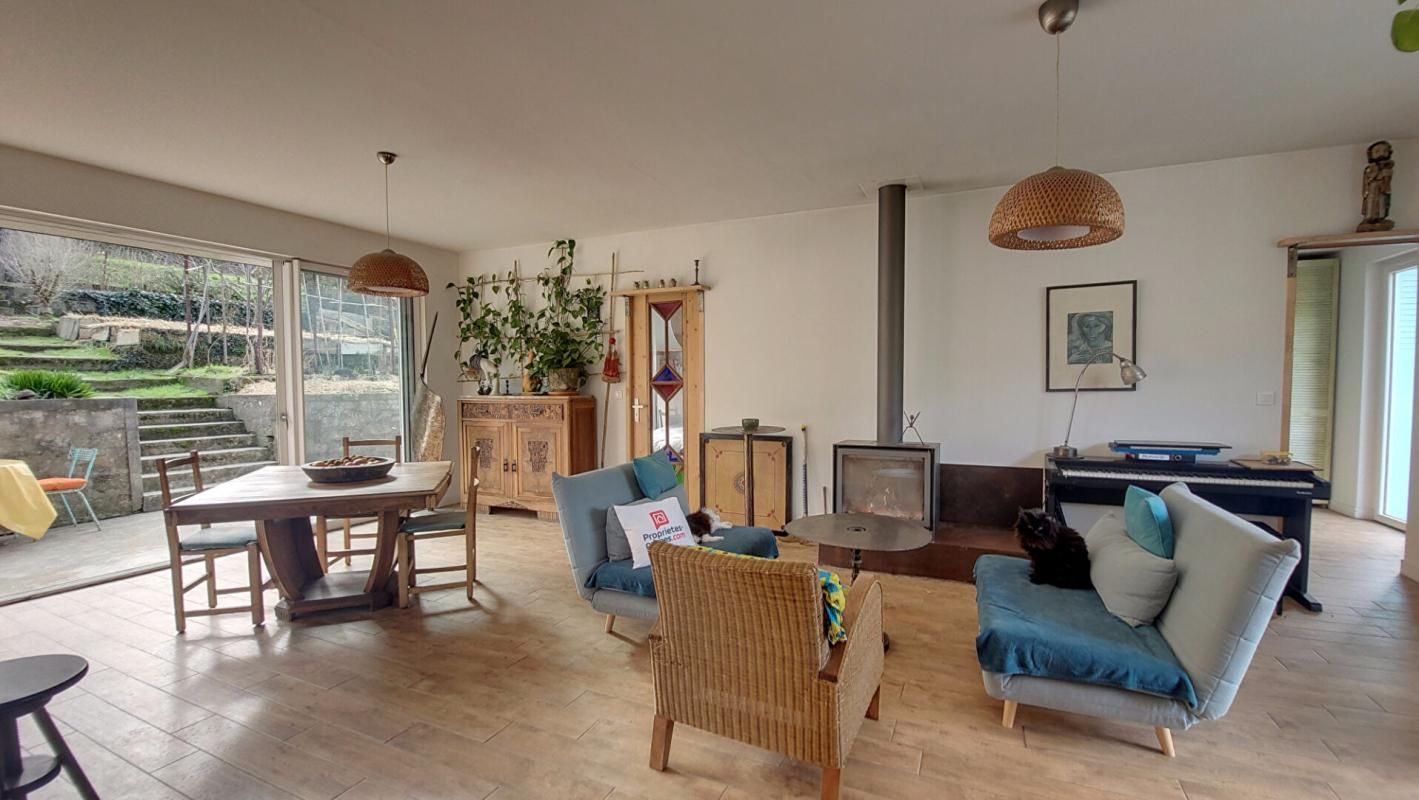 SAINT-FERREOL-DE-COMMINGES 81540 Lac St Férréol- Maison 4 pièces + dépendances+ Garage double. Parkings 4