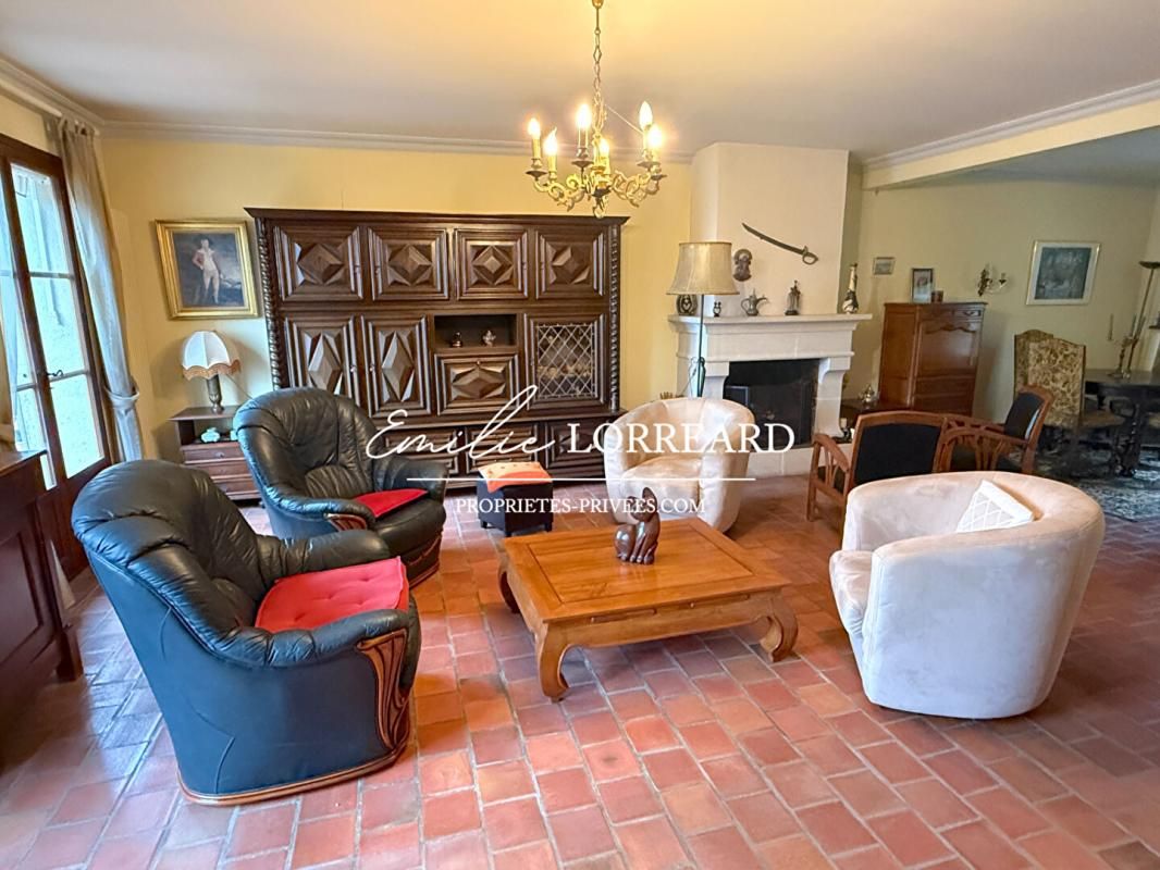 LE MANS Maison Le Mans 6 pièce(s) 143 m2 2