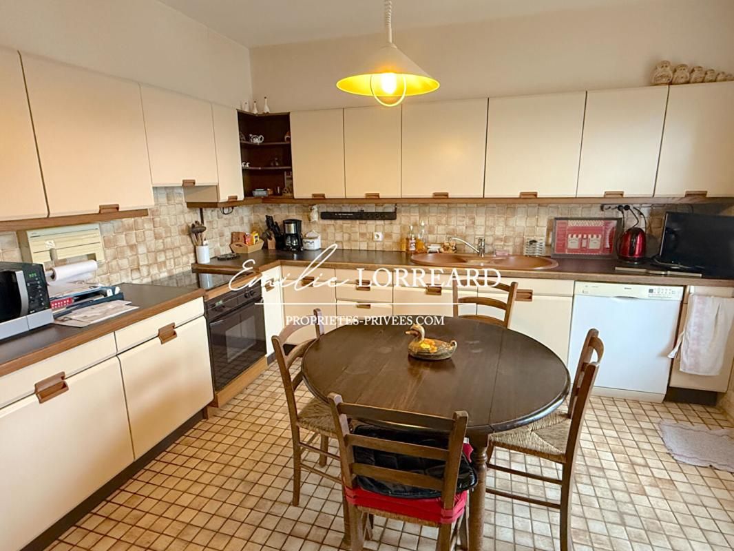 LE MANS Maison Le Mans 6 pièce(s) 143 m2 4