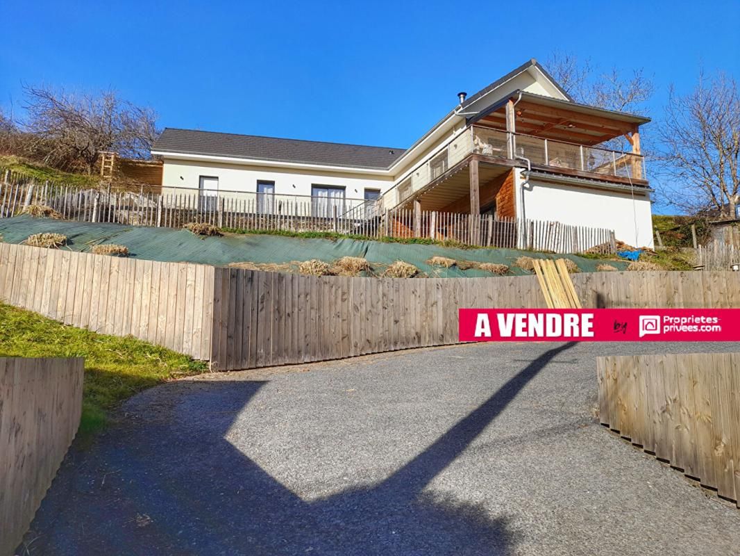 ASSON Maison contemporaine de 160m2 avec grand jardin arboré et vue Pyrénées 2