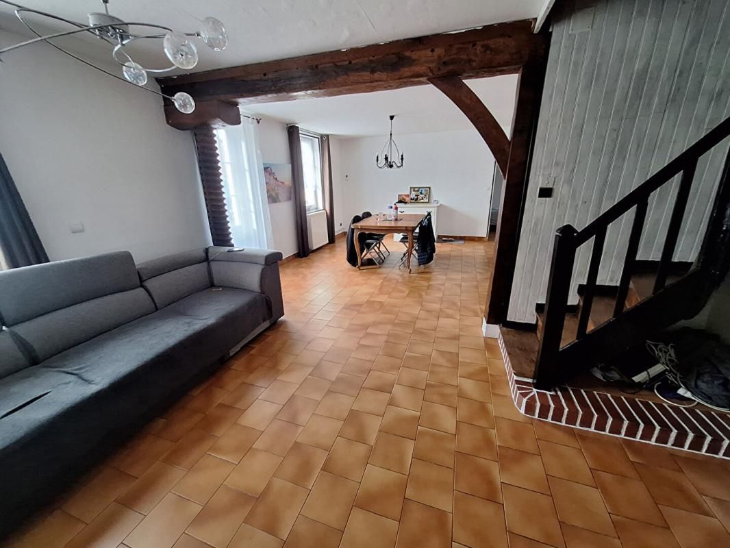 LIVAROT Maison Livarot Pays D Auge 5 pièce(s) 156 m2 3