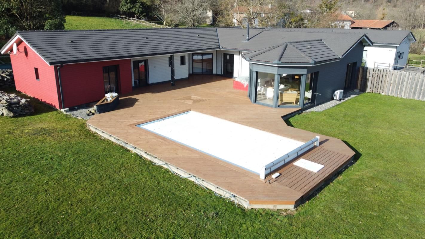 CIER-DE-RIVIERE Superbe maison contemporaine 228 m²  avec piscine et gîte indépendant 2