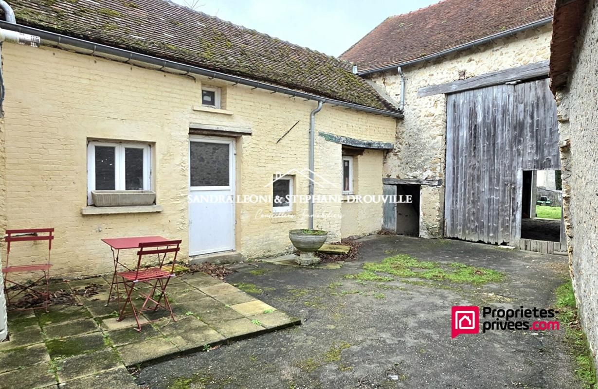 AUNEAU AUNEAU JOLIE MAISON FAMILIALE 7 pièces ,135 m2 1