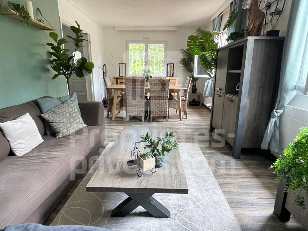 SALVAGNAC Maison Salvagnac 7 pièce(s) 142 m2 2