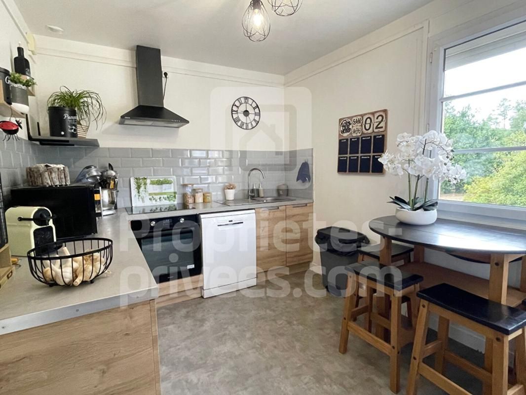 SALVAGNAC Maison Salvagnac 7 pièce(s) 142 m2 4