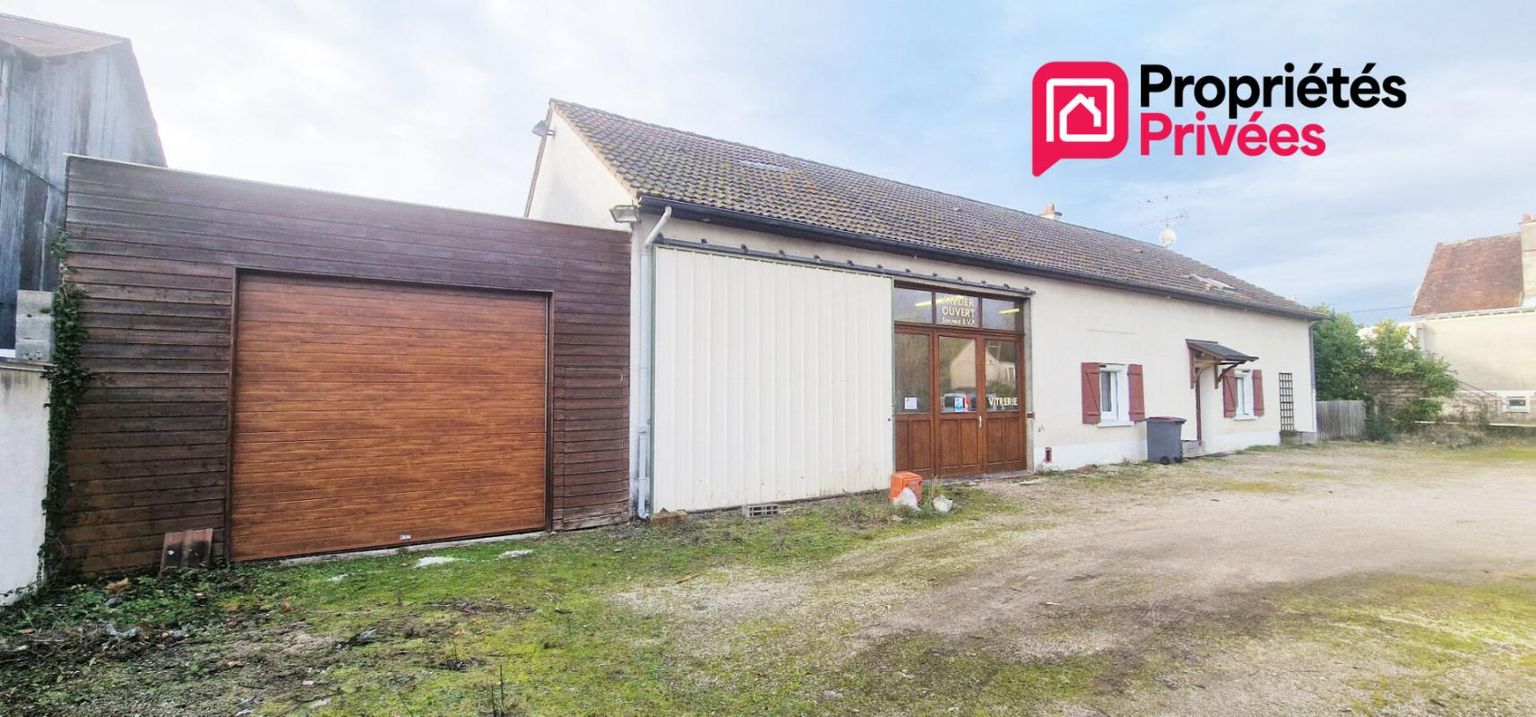 Local commercial/artisanal de 208 m² + Maison 138 m² - 6 pièces - 4 ch - terrasse