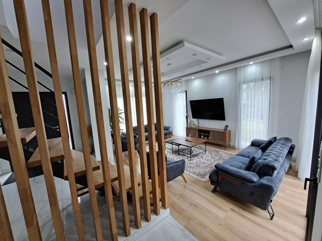 CHOLET Maison Cholet 6 pièce(s) 150 m2 4