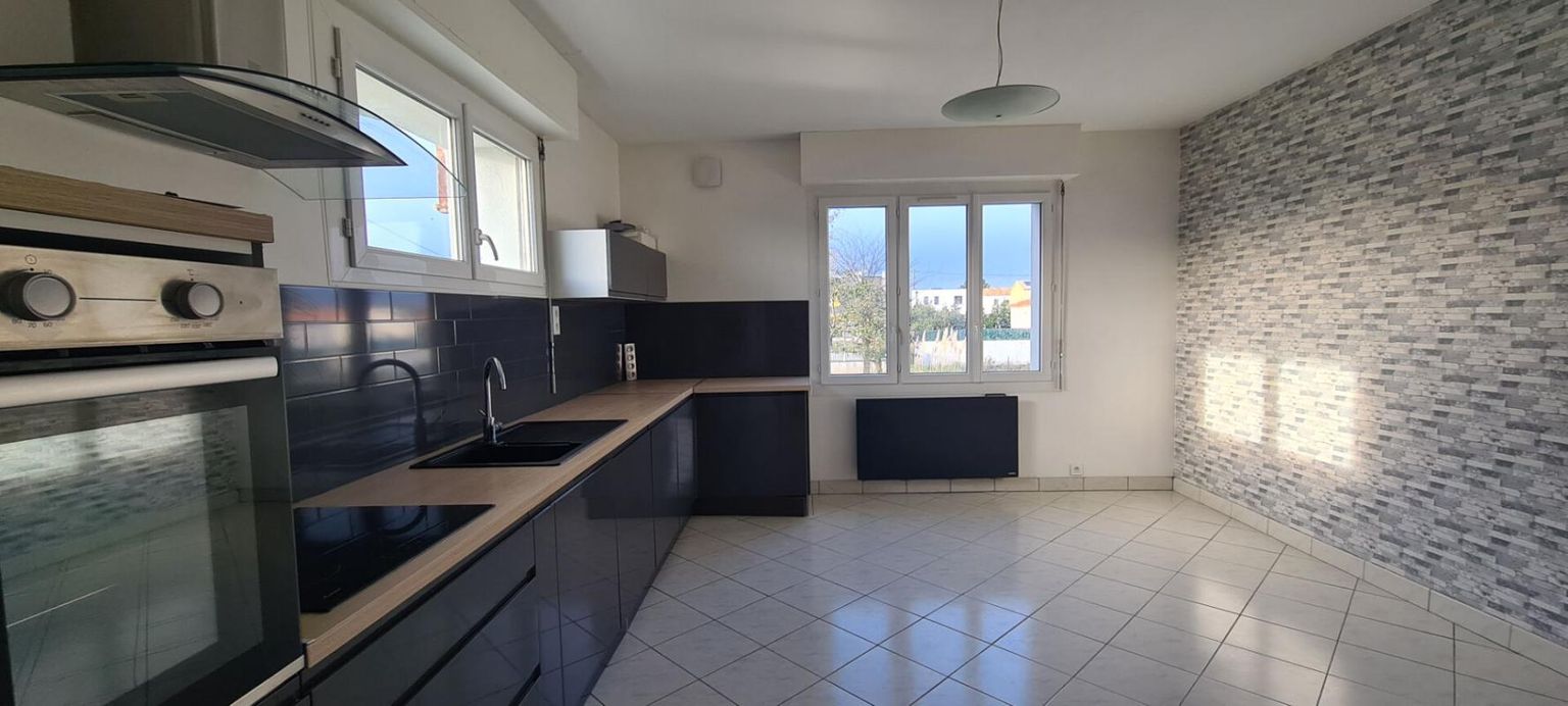 LES SORINIERES Maison Les Sorinières. 5 P. 132.88 M2 4