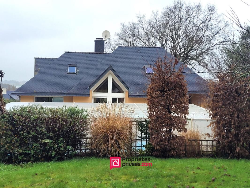 QUIMPER 29000 QUIMPER - Maison avec piscine  6 pièce(s)  174 m2 2