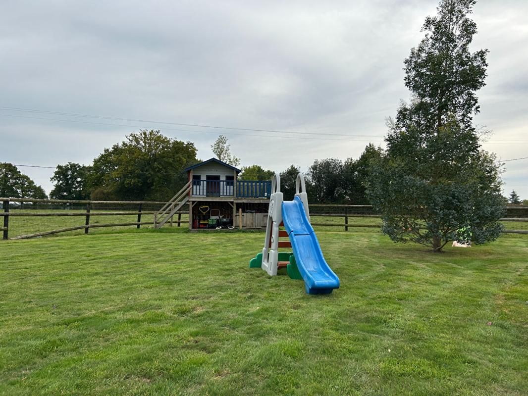 LA BOISSIERE 14340 Maison 4 chambres dans environnement agréable 283 500 Euros 4