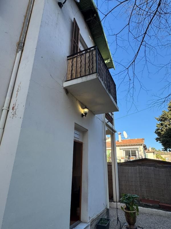 VENCE Maison Vence 2 logements 5 pièce(s) 95 m2 pouvant être réunis 2