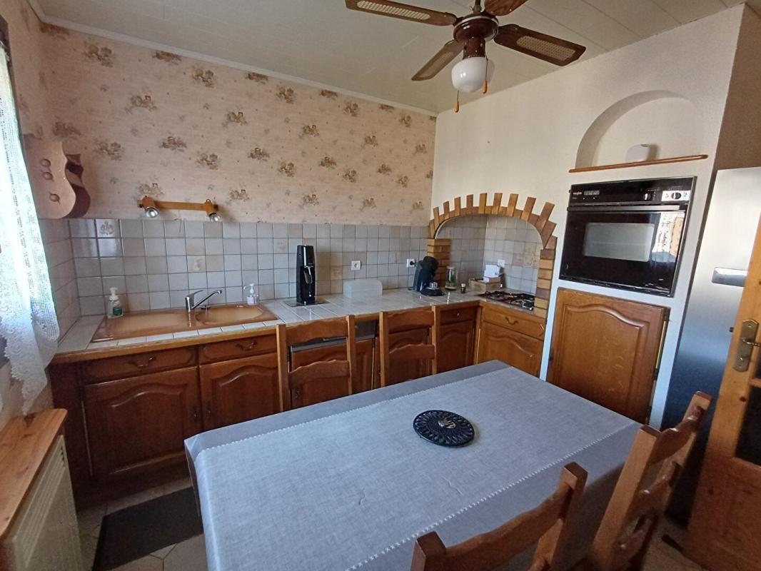 SARRY A 5 mn de Chalons, maison de plain-pied à Sarry 5 pièces - 3 chambres 118 m2 3