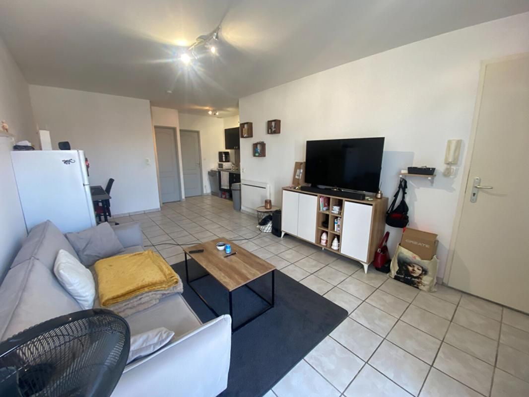 MIRAMAS À LOUER - T2 lumineux à Miramas - 620 4