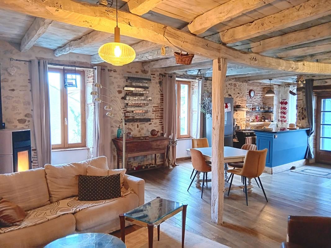 CAHORS Saint-Géry maison 5 pièce avec grange et piscine 2