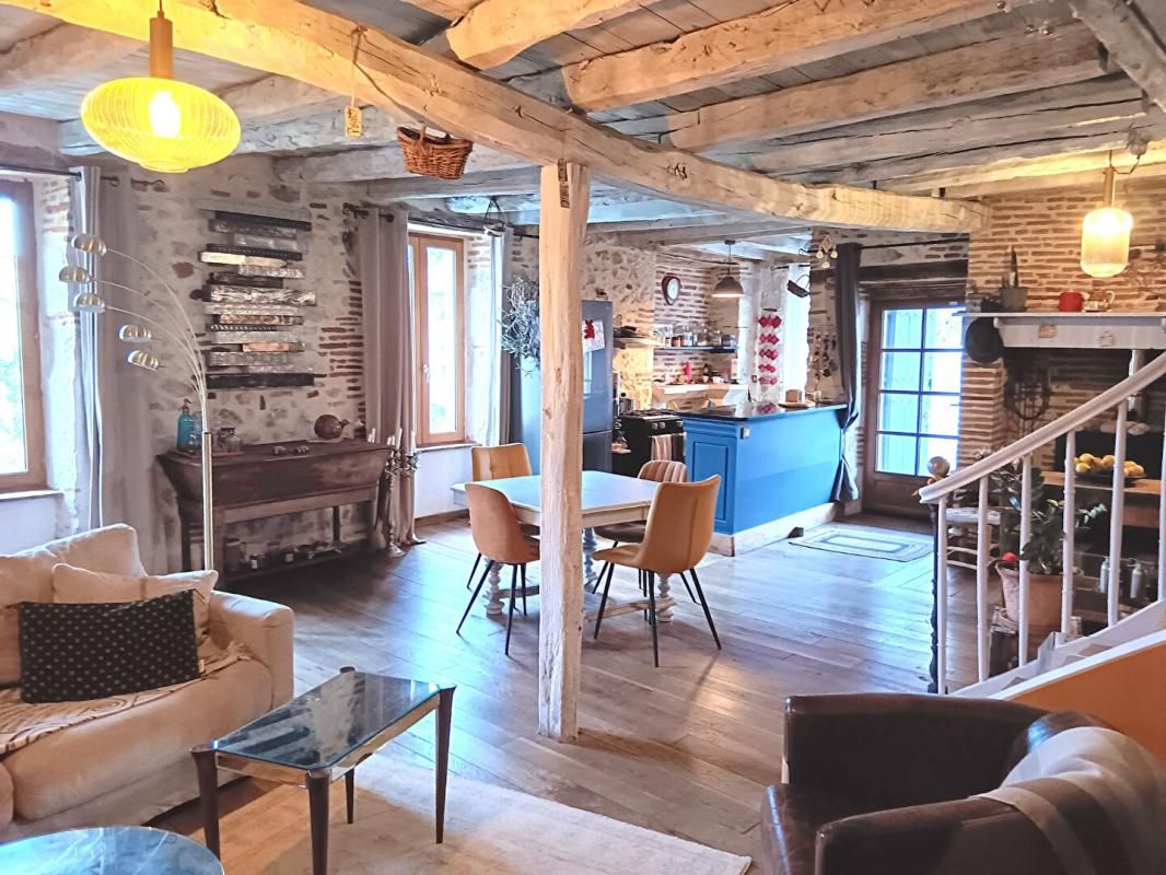 CAHORS Saint-Géry maison 5 pièce avec grange et piscine 4