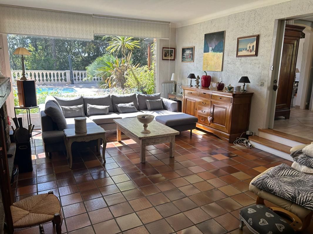 SAINT-JEAN-DE-BOISEAU Propriété avec maison de 184M2 sur parc paysager de 9244M2 2