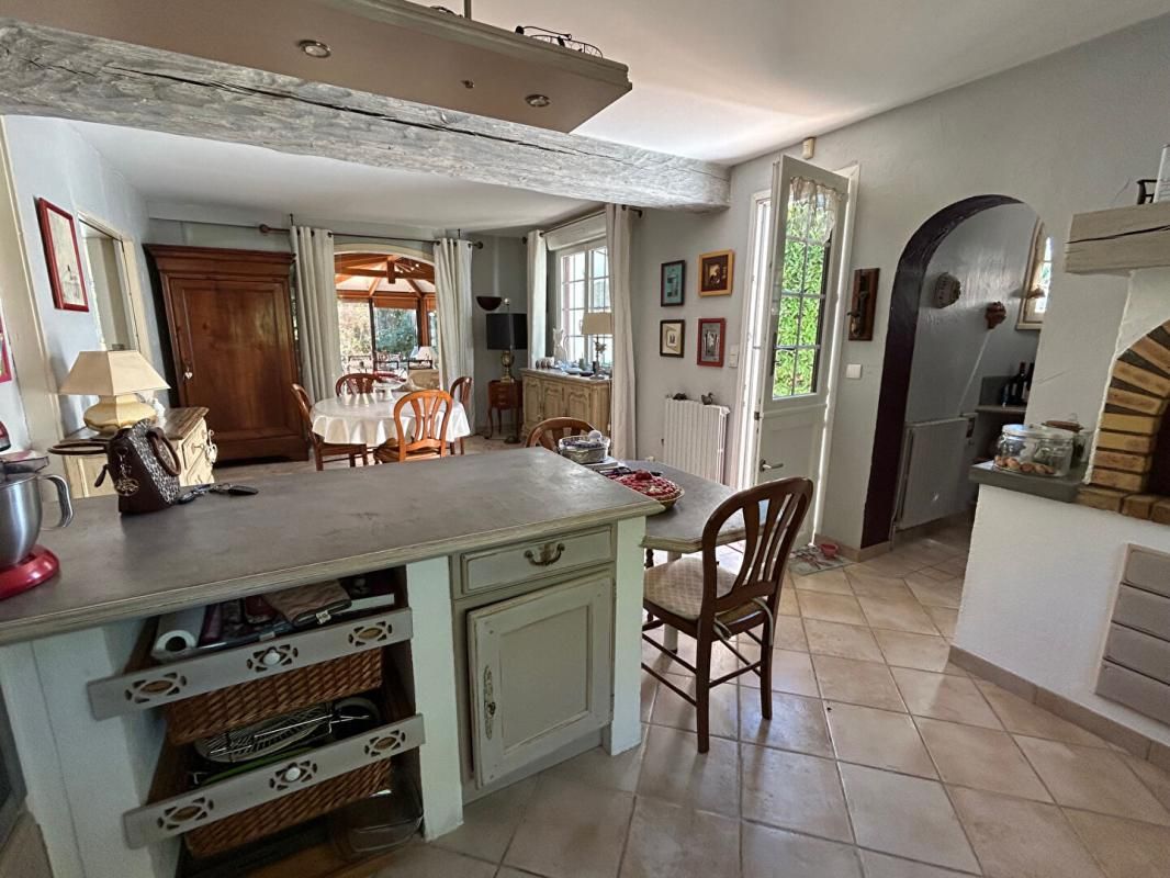 SAINT-JEAN-DE-BOISEAU Propriété avec maison de 184M2 sur parc paysager de 9244M2 3