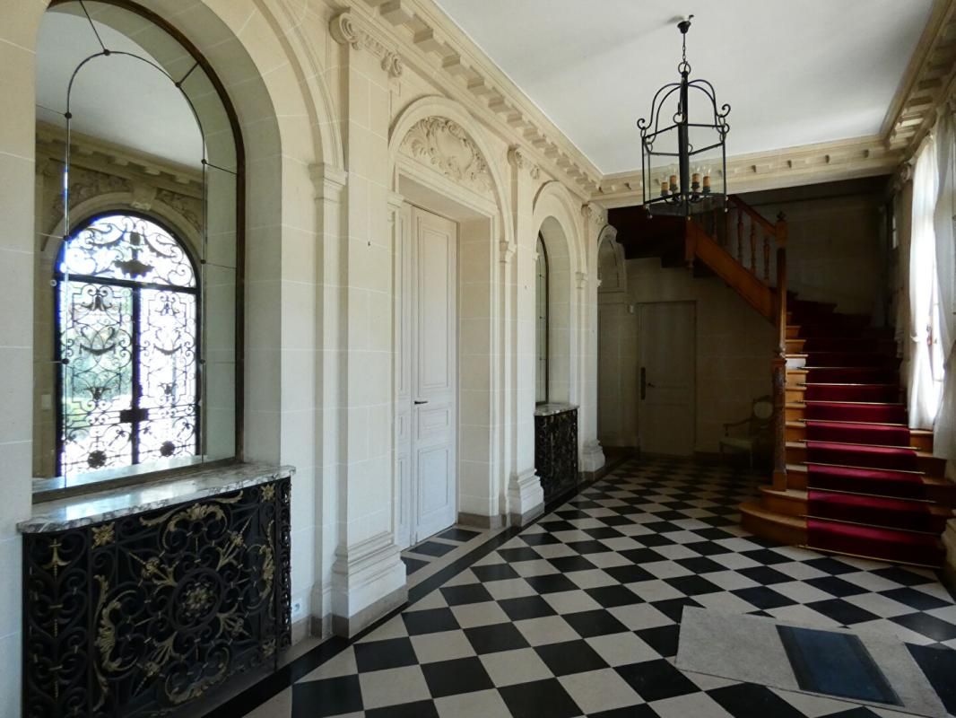 EZY-SUR-EURE Château 4