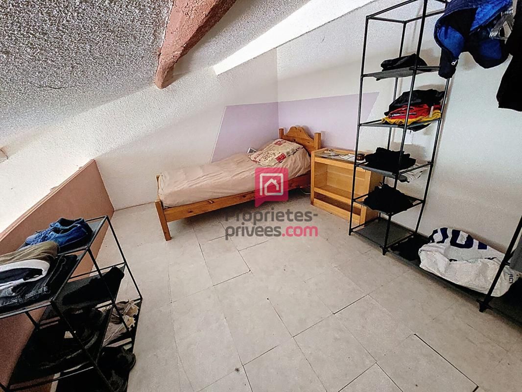 LE MUY Studio Mezzanine Le Muy  45 M2 - Investissement locatif 3
