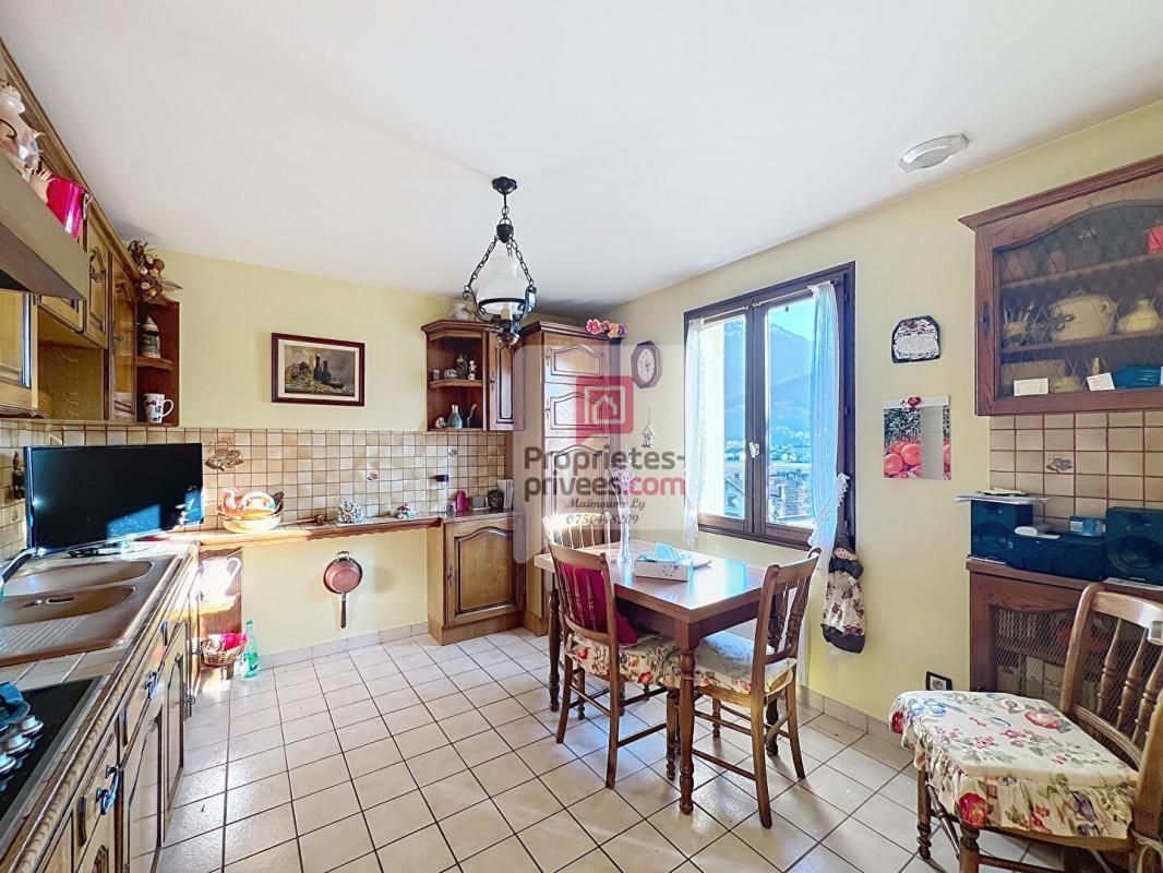 FAVERGES Maison Faverges Seythenex 7 pièces 172 m2 4