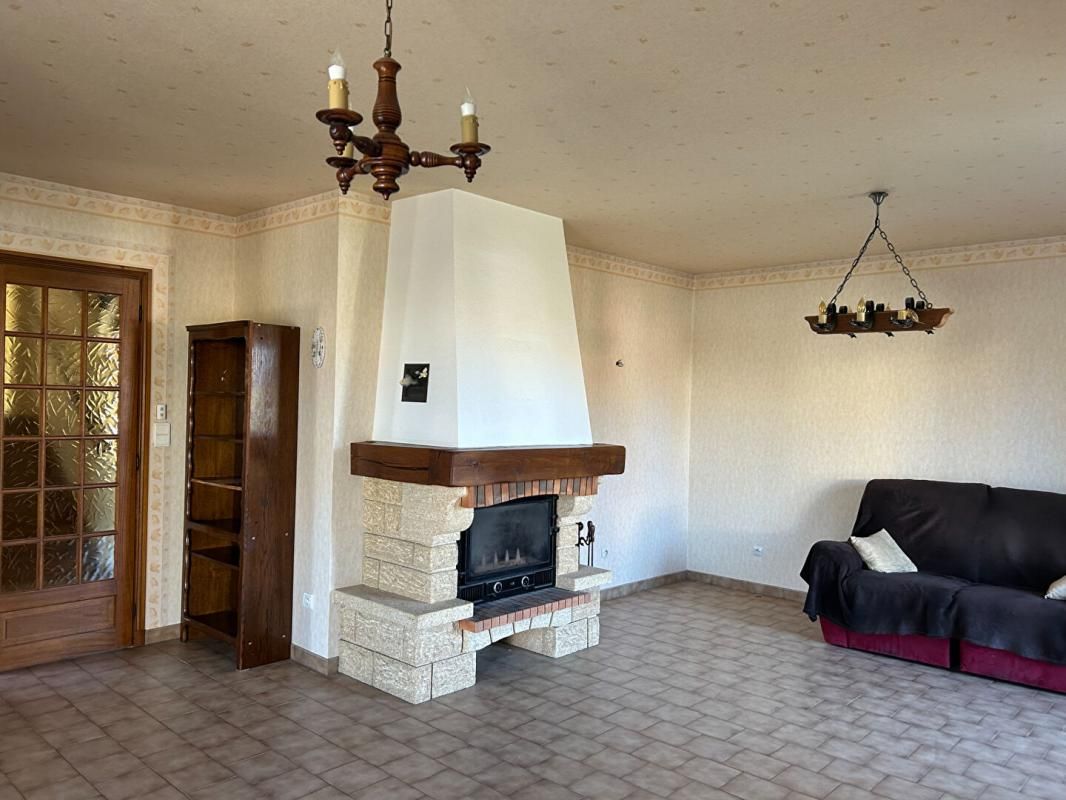 ROANNE ROANNE Maison 100 m2 sur 464 m2 de terrain 2