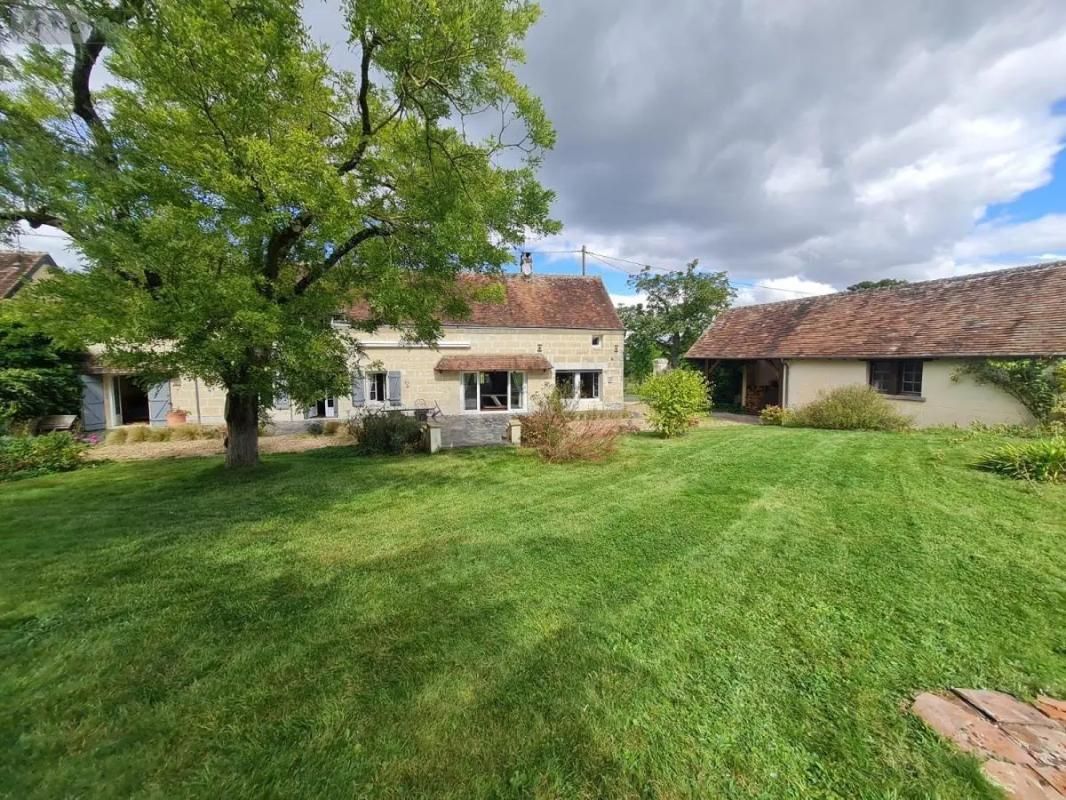 COUTURE-SUR-LOIR vallée de Ronsard, Longère de charme avec piscine, ancienne dépendance de manoir 2