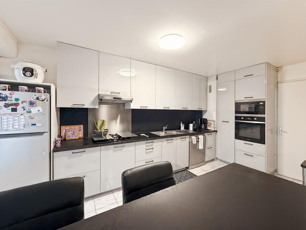 SEDAN Appartement 4 pièces ? 85 m² ? Centre-ville de Sedan 4