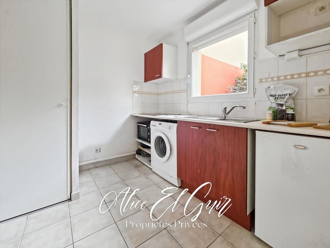 CARCASSONNE Carcassonne Appt 2 pièce(s) 44 m2 - Rez de jardin 4